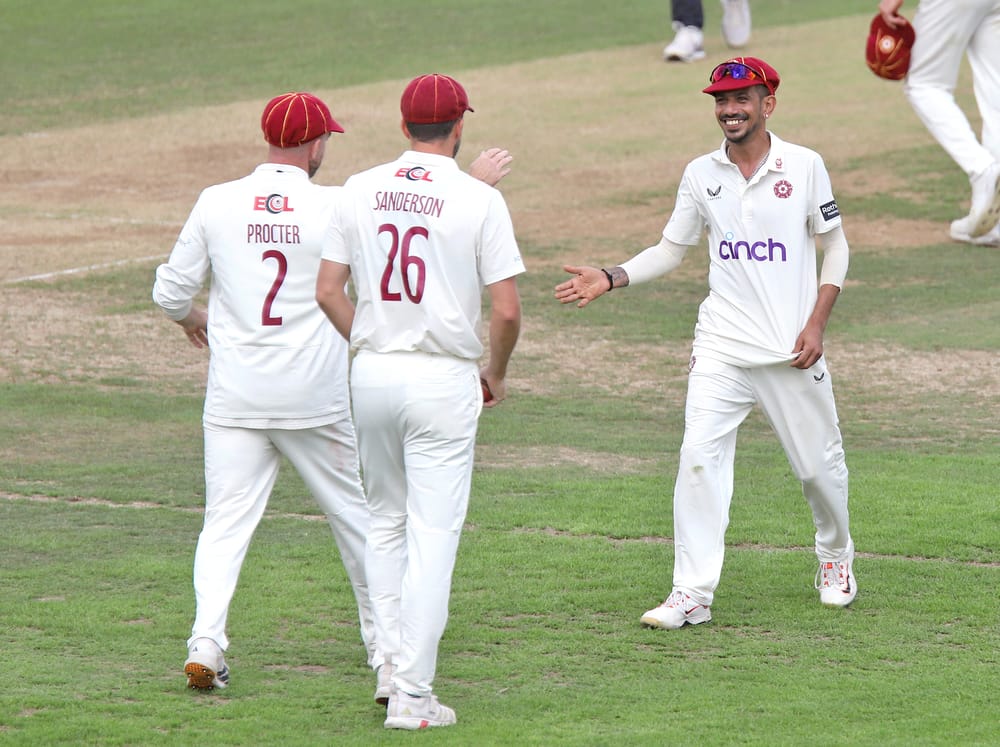 Yuzi Chahal celebrates after Kasey Aldridge is caught by Ben Sanderson and Durham are bowled out at Wantage Road, Sept 2026. (Photograph: Peter Short)